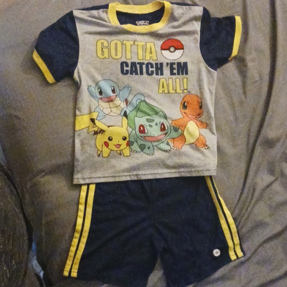 Boys size 8 Pokemon Pajamas